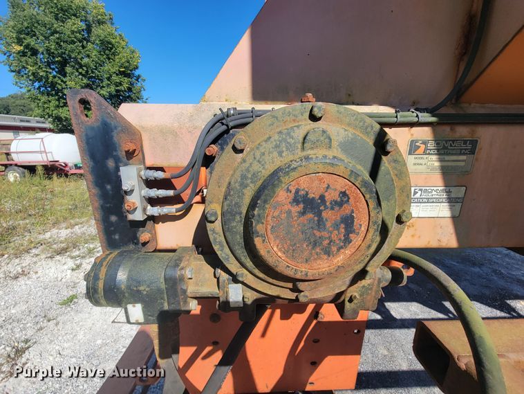 image for item KQ9241 Bonnell BV-1550-CS  salt spreader