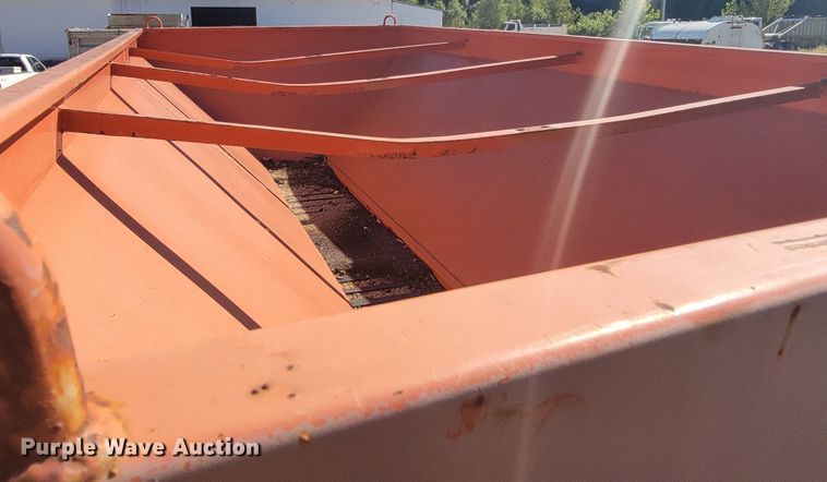 image for item KQ9241 Bonnell BV-1550-CS  salt spreader