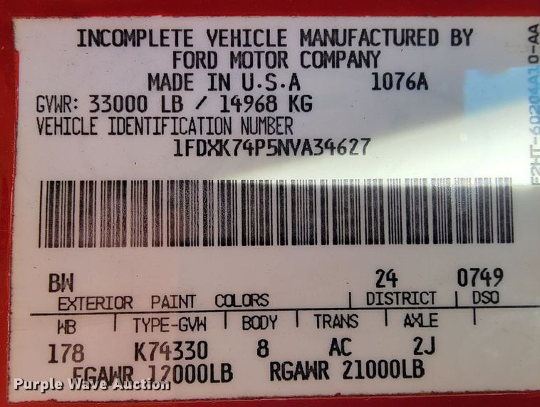 image for item KQ9250 1992 Ford F700  rescue vehicle