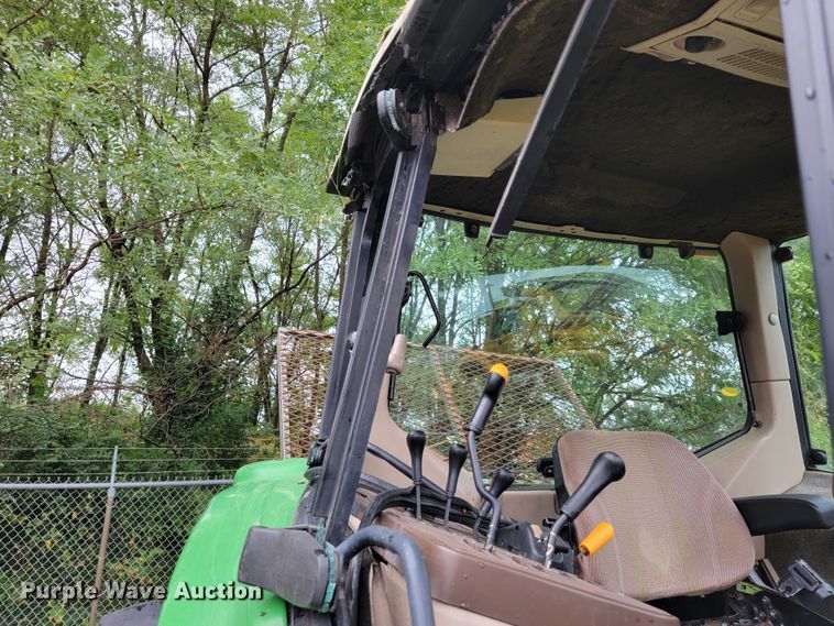 image for item KQ9254 John Deere 6615  tractor