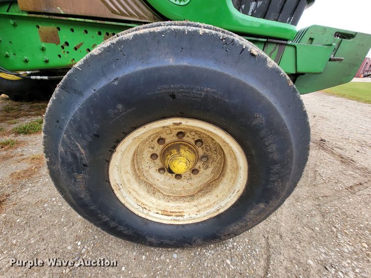 image for item KQ9254 John Deere 6615  tractor