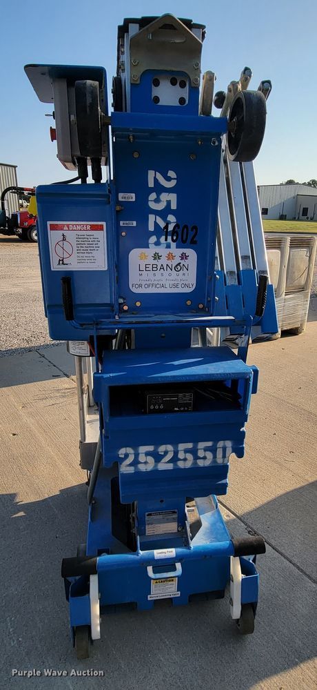 image for item KQ9324 Genie AWP-30S  vertical lift