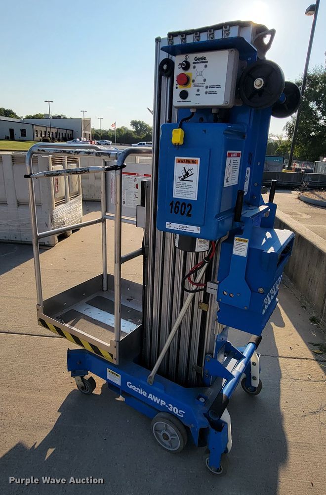 image for item KQ9324 Genie AWP-30S  vertical lift