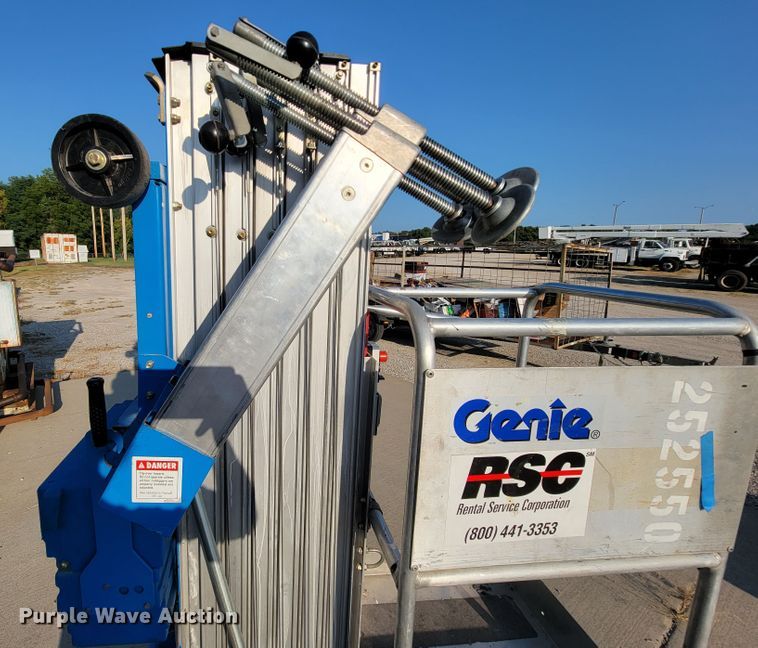 image for item KQ9324 Genie AWP-30S  vertical lift
