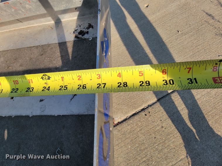 image for item KQ9324 Genie AWP-30S  vertical lift