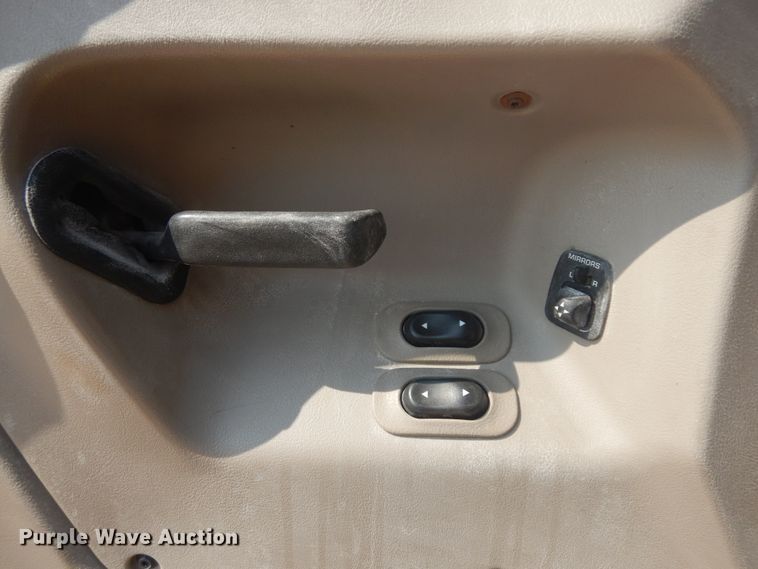 image for item KU9341 2004 Sterling LT9511  dump truck