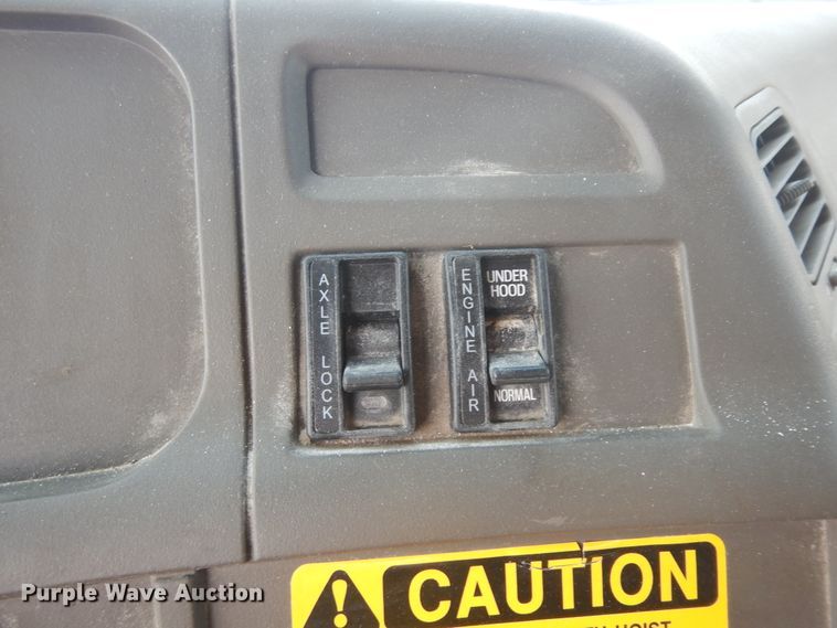 image for item KU9341 2004 Sterling LT9511  dump truck