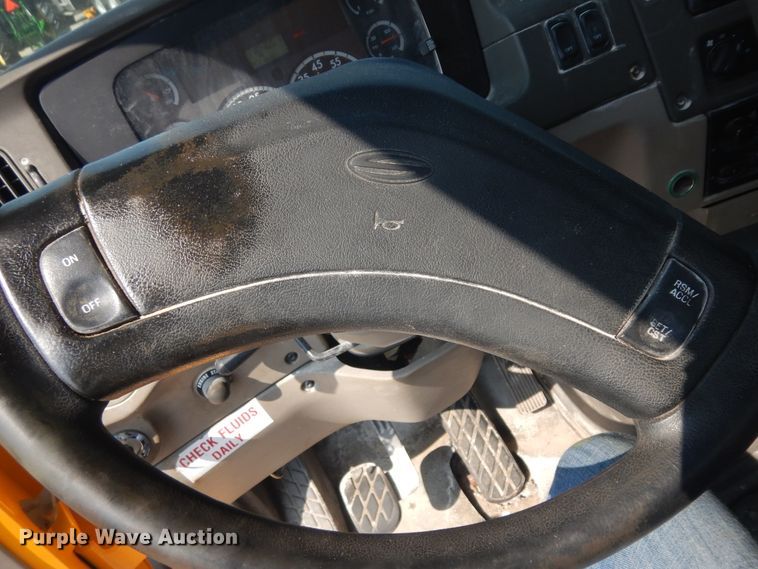 image for item KU9341 2004 Sterling LT9511  dump truck