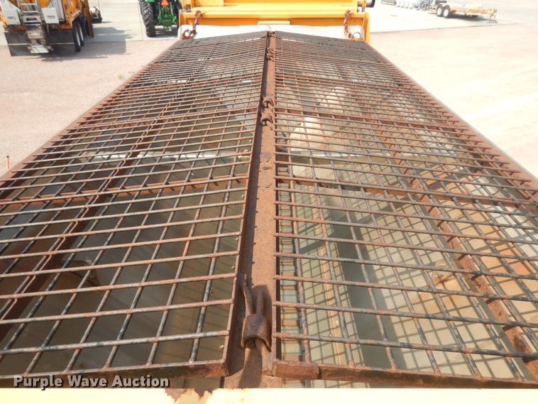 image for item KU9341 2004 Sterling LT9511  dump truck