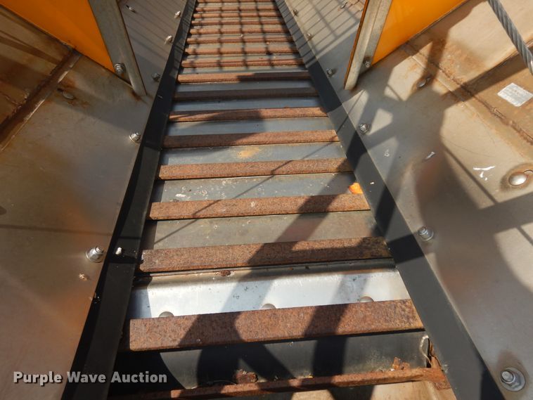 image for item KU9341 2004 Sterling LT9511  dump truck