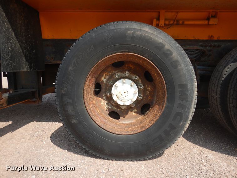 image for item KU9341 2004 Sterling LT9511  dump truck