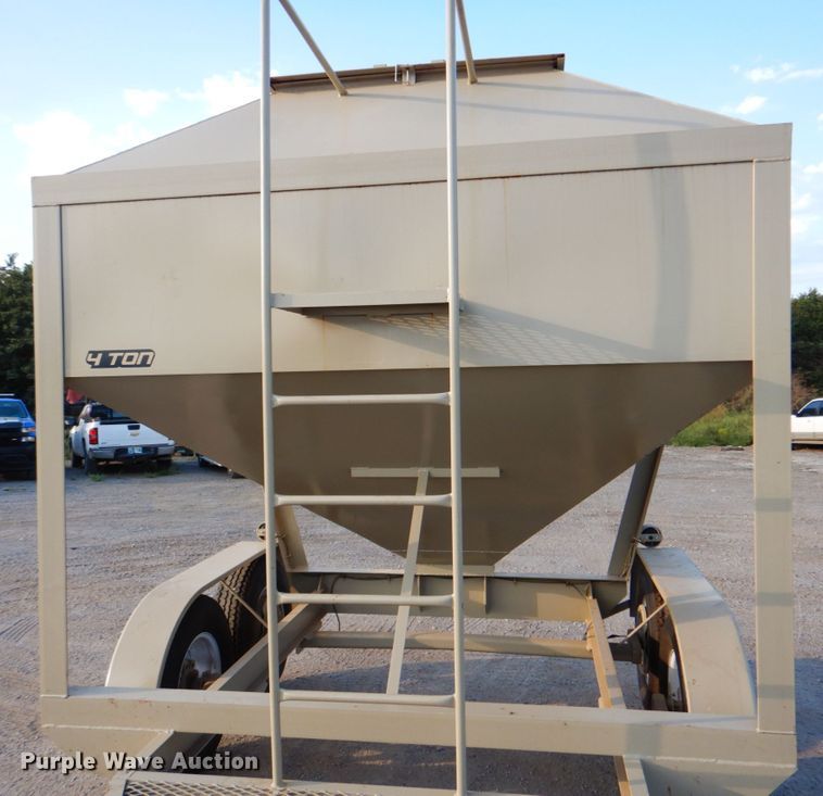image for item DG1739 Heavybilt  feed delivery trailer