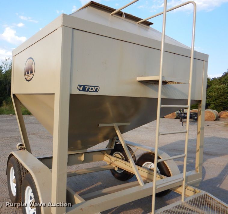 image for item DG1739 Heavybilt  feed delivery trailer