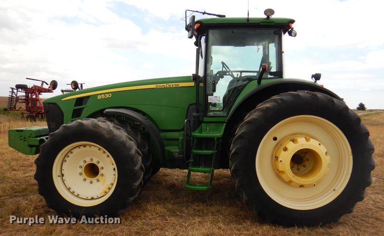 image for item DI5288 2007 John Deere 8530  MFWD tractor