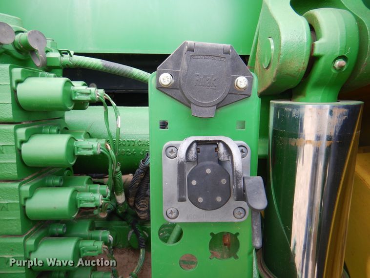 image for item DI5288 2007 John Deere 8530  MFWD tractor