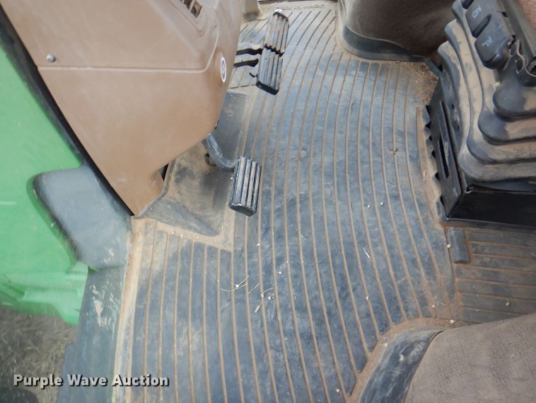 image for item DI5288 2007 John Deere 8530  MFWD tractor