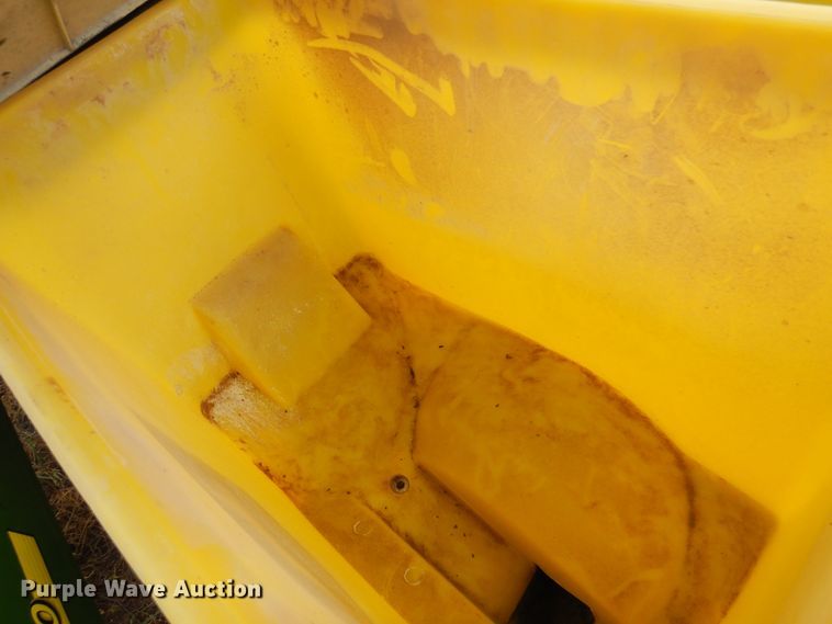 image for item DI5289 John Deere 1760 Max Emerge Plus  no-till planter