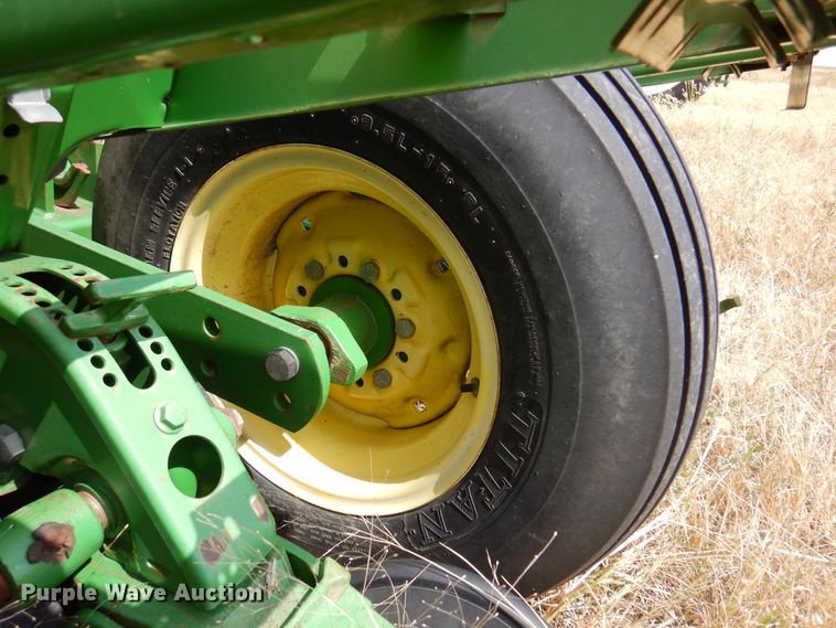 image for item DI5289 John Deere 1760 Max Emerge Plus  no-till planter