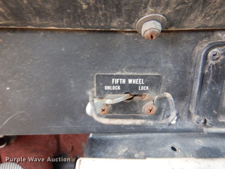 image for item DI5290 1988 International F9300  grain truck