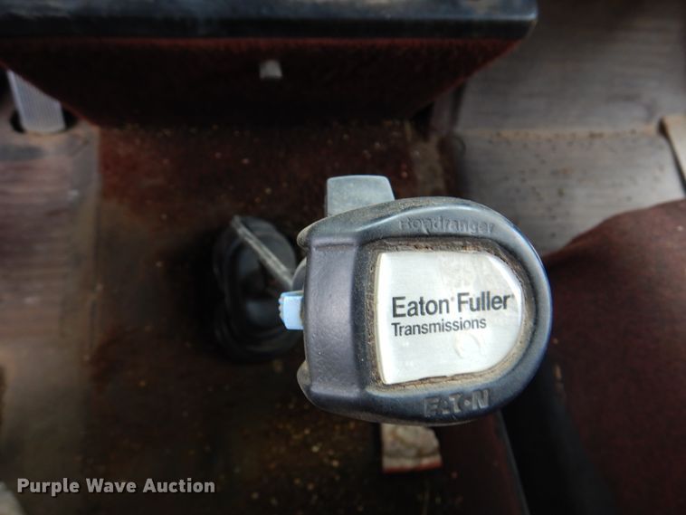 image for item DI5290 1988 International F9300  grain truck