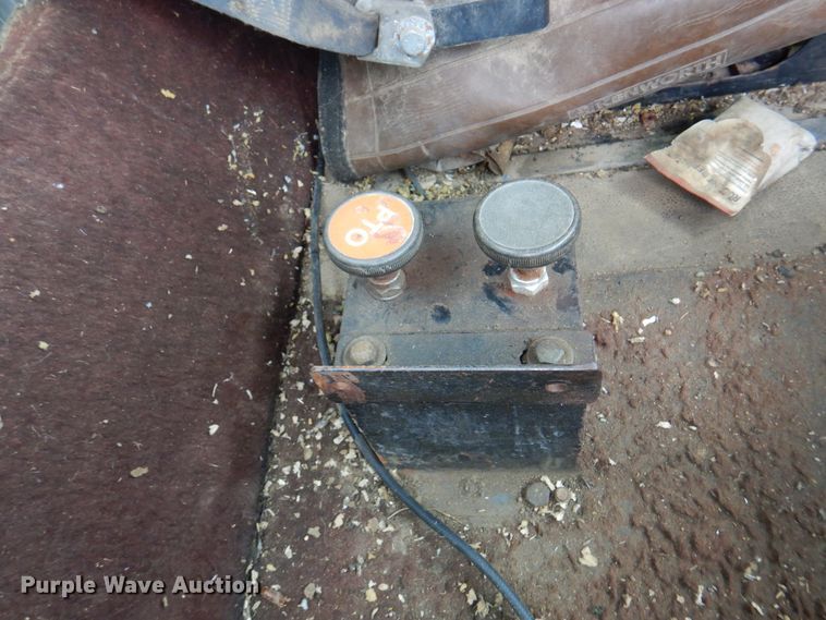 image for item DI5290 1988 International F9300  grain truck