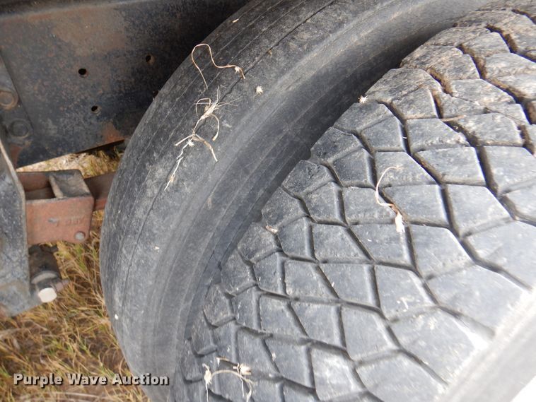 image for item DI5290 1988 International F9300  grain truck