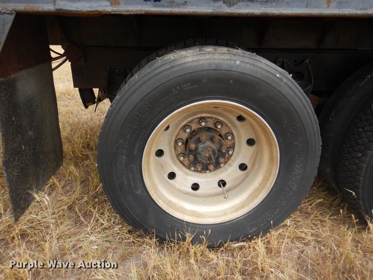 image for item DI5290 1988 International F9300  grain truck