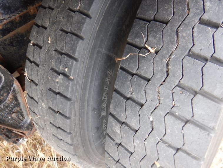 image for item DI5290 1988 International F9300  grain truck