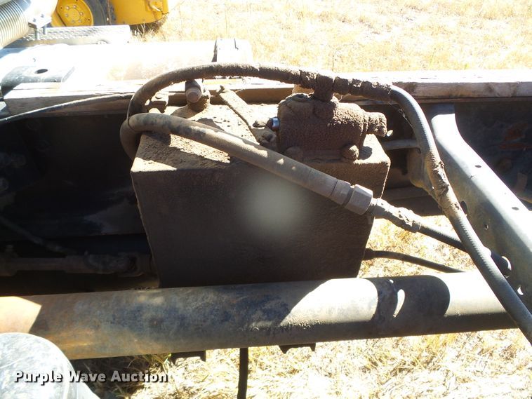 image for item DI5290 1988 International F9300  grain truck