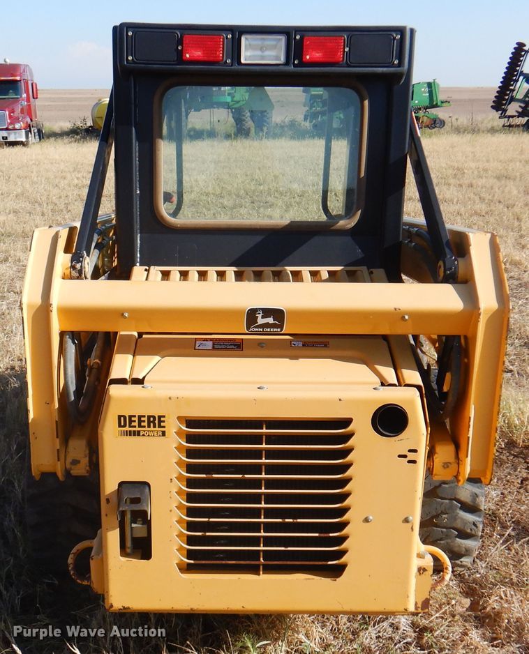 image for item DI5291 1998 John Deere 5575  skid steer loader