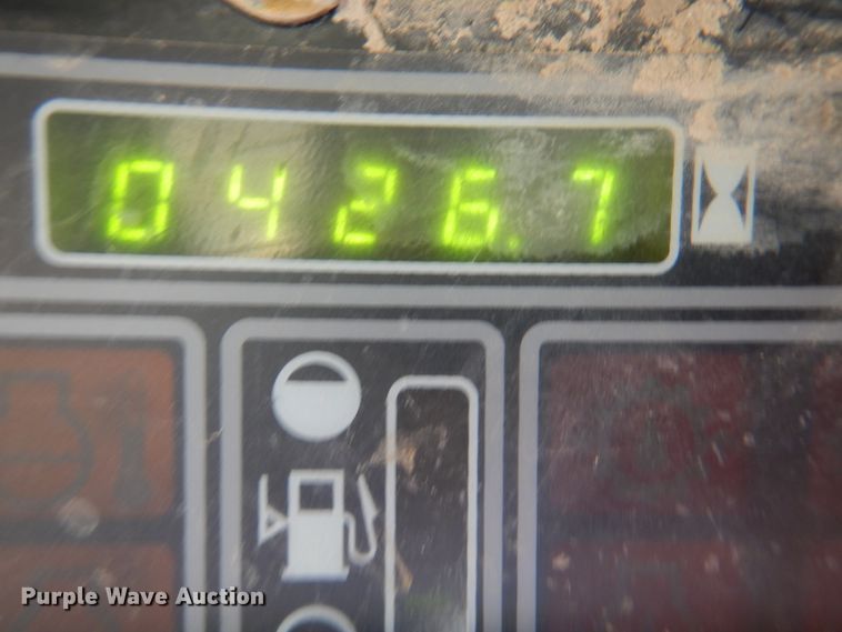 image for item DI5291 1998 John Deere 5575  skid steer loader