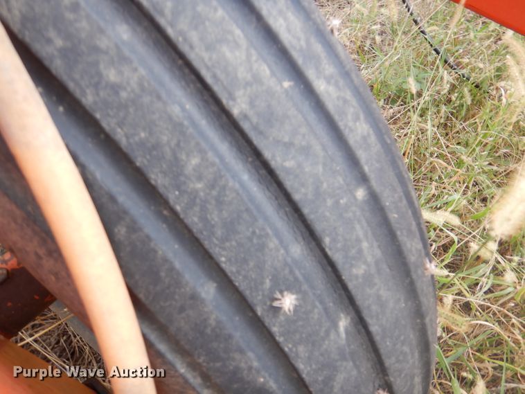 image for item DI5293 Sunflower 3160-42  field cultivator