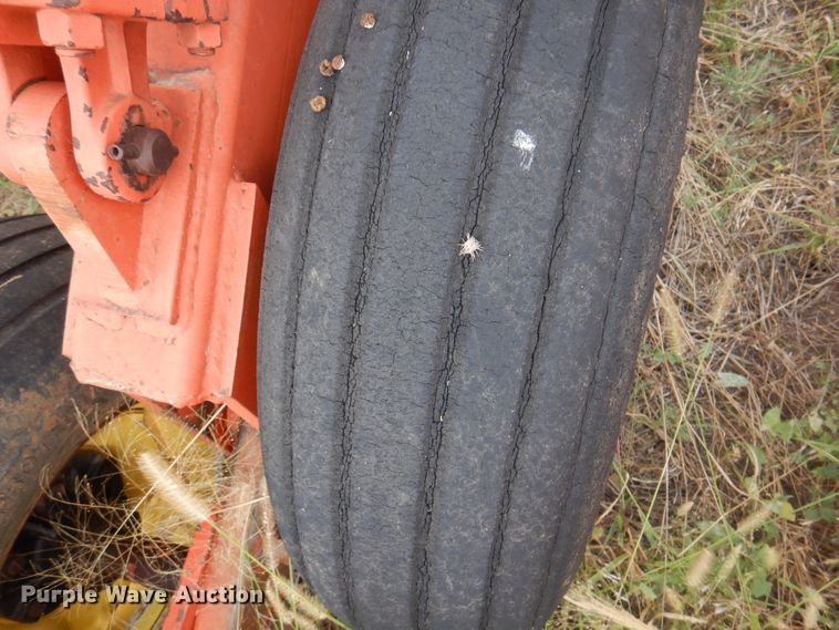 image for item DI5293 Sunflower 3160-42  field cultivator