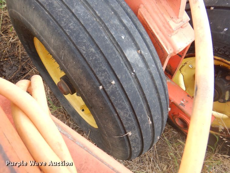 image for item DI5293 Sunflower 3160-42  field cultivator