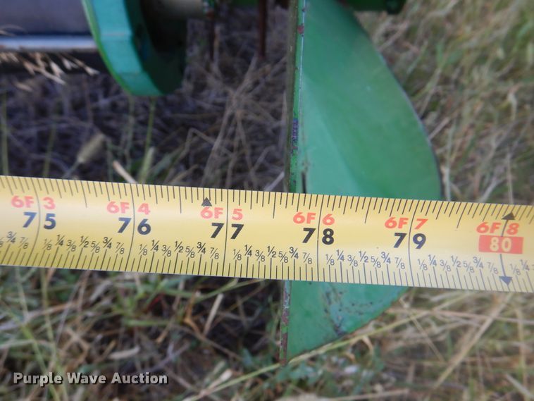 image for item DI5296 2007 John Deere 568  round baler