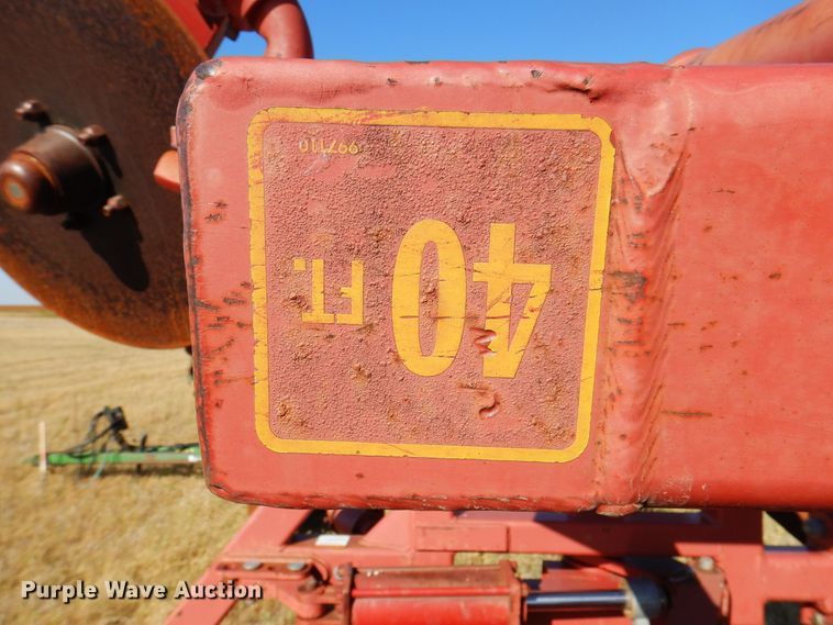 image for item DI5297 Sunflower 3372-40  sweep plow