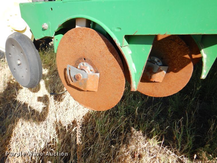 image for item DI5298 Great Plains 3S-4000HD-4810  grain drill