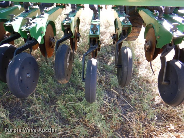 image for item DI5298 Great Plains 3S-4000HD-4810  grain drill