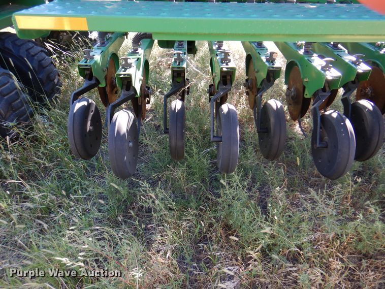 image for item DI5298 Great Plains 3S-4000HD-4810  grain drill