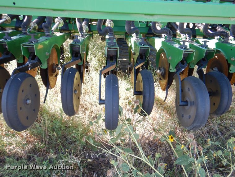 image for item DI5298 Great Plains 3S-4000HD-4810  grain drill