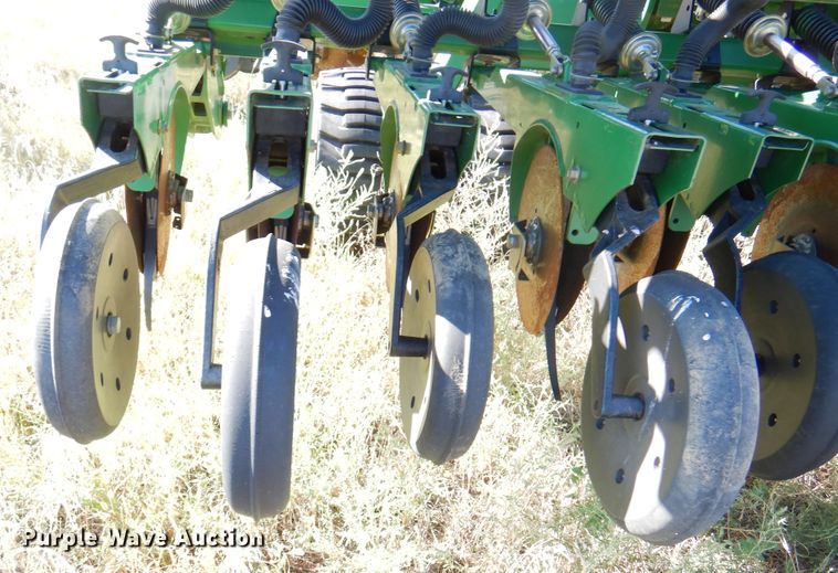 image for item DI5298 Great Plains 3S-4000HD-4810  grain drill