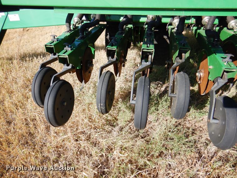 image for item DI5298 Great Plains 3S-4000HD-4810  grain drill