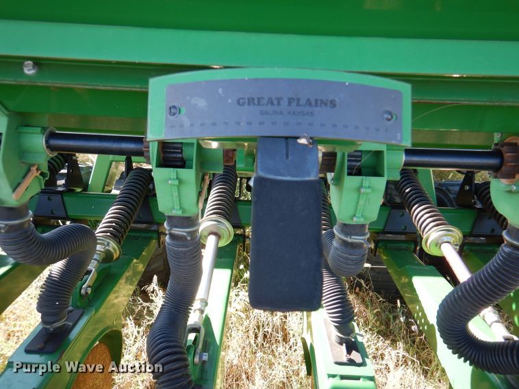 image for item DI5298 Great Plains 3S-4000HD-4810  grain drill