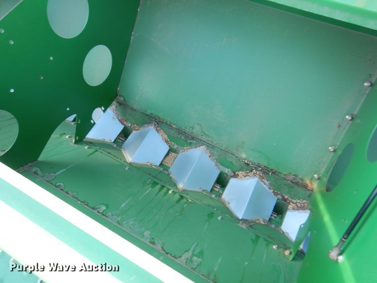 image for item DI5298 Great Plains 3S-4000HD-4810  grain drill