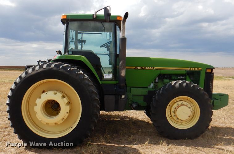 image for item DI5299 1995 John Deere 8400  MFWD tractor