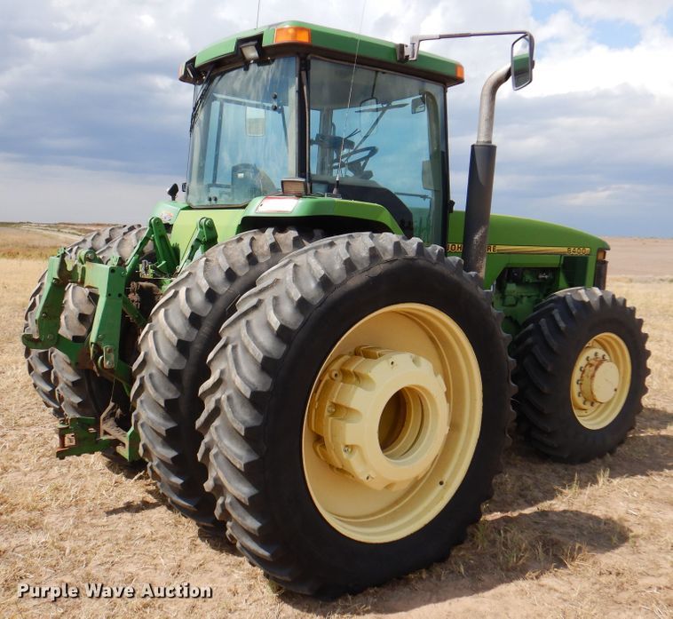 image for item DI5299 1995 John Deere 8400  MFWD tractor