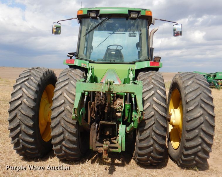 image for item DI5299 1995 John Deere 8400  MFWD tractor