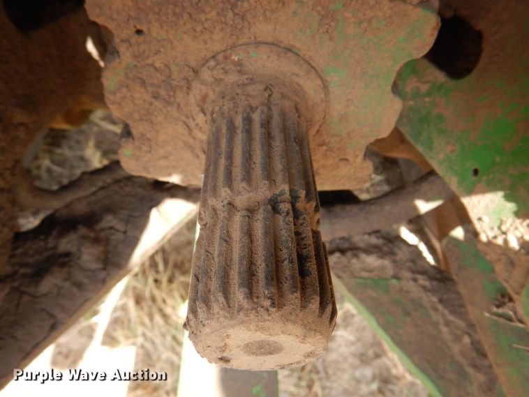 image for item DI5299 1995 John Deere 8400  MFWD tractor