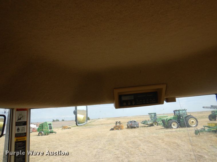 image for item DI5299 1995 John Deere 8400  MFWD tractor