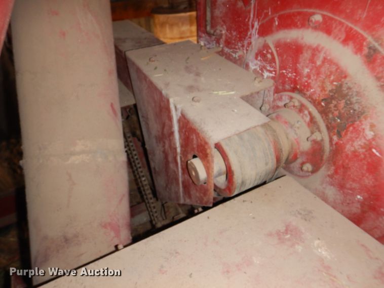 image for item DI5301 Gehl 50MX  feed grinder/mixer